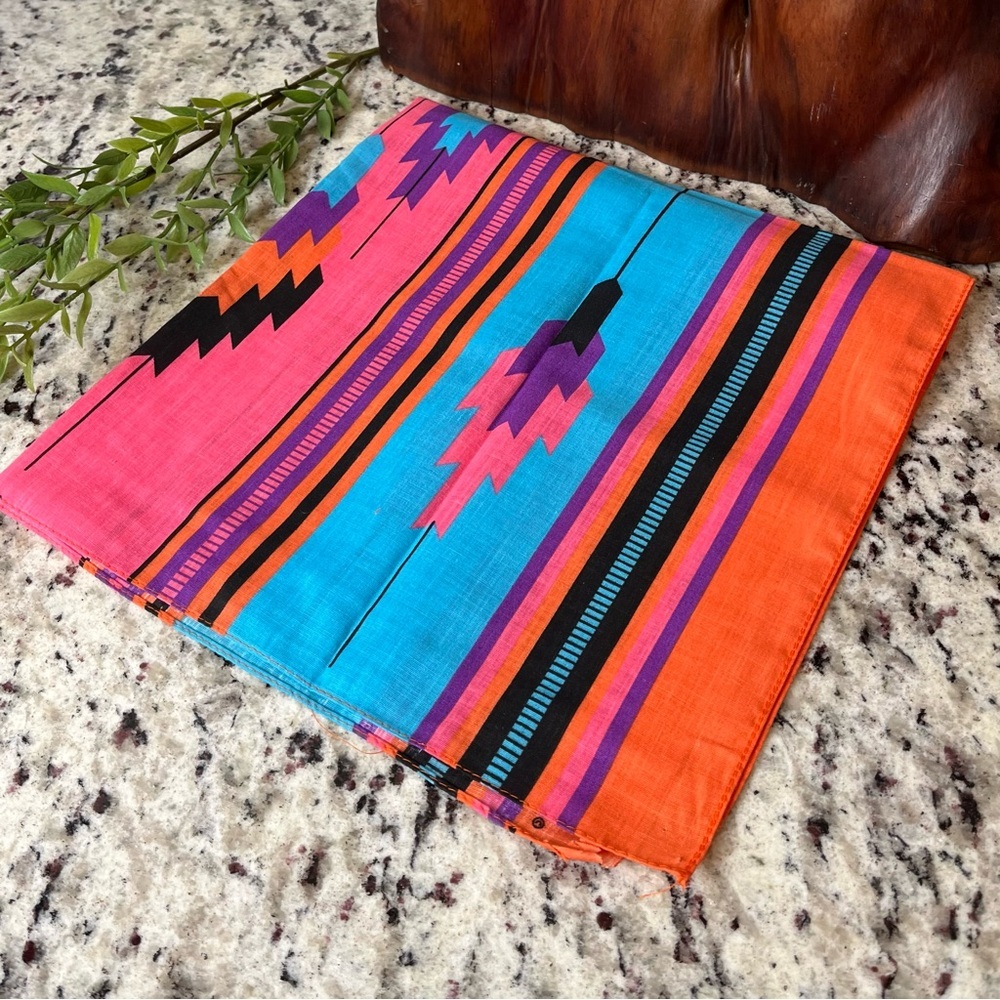 🩷💙🧡Vintage Wamcraft Cotton Bandana (1 of 2)